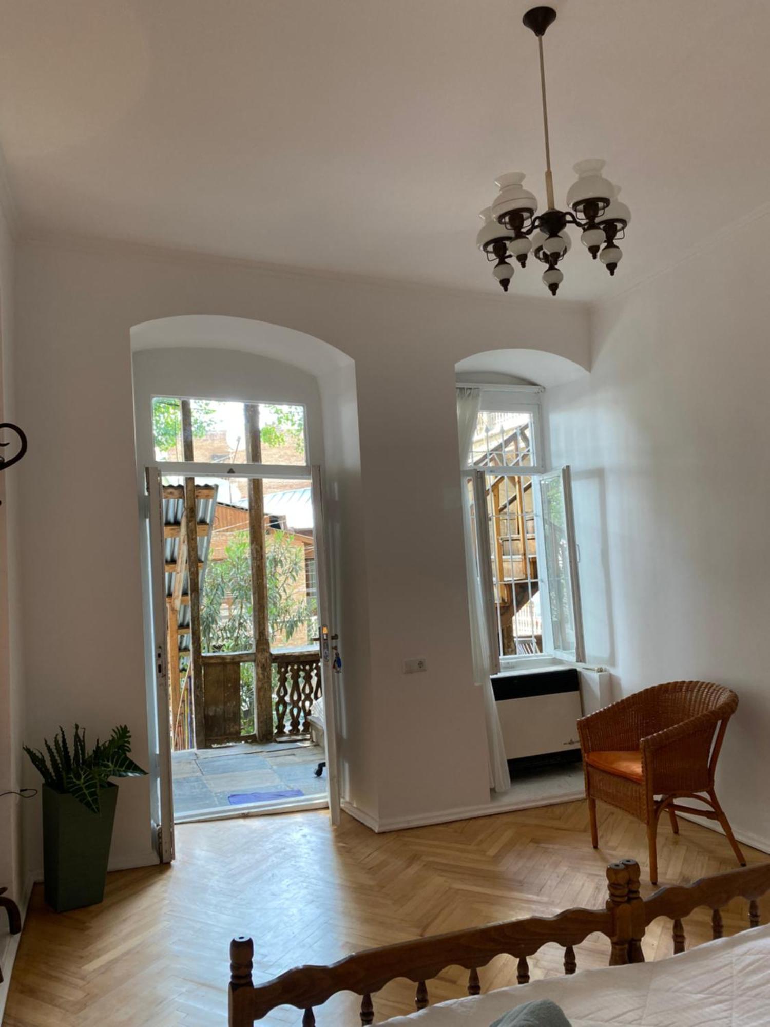 Old Tbilisi City Center, Two - Room Apartment Exterior photo